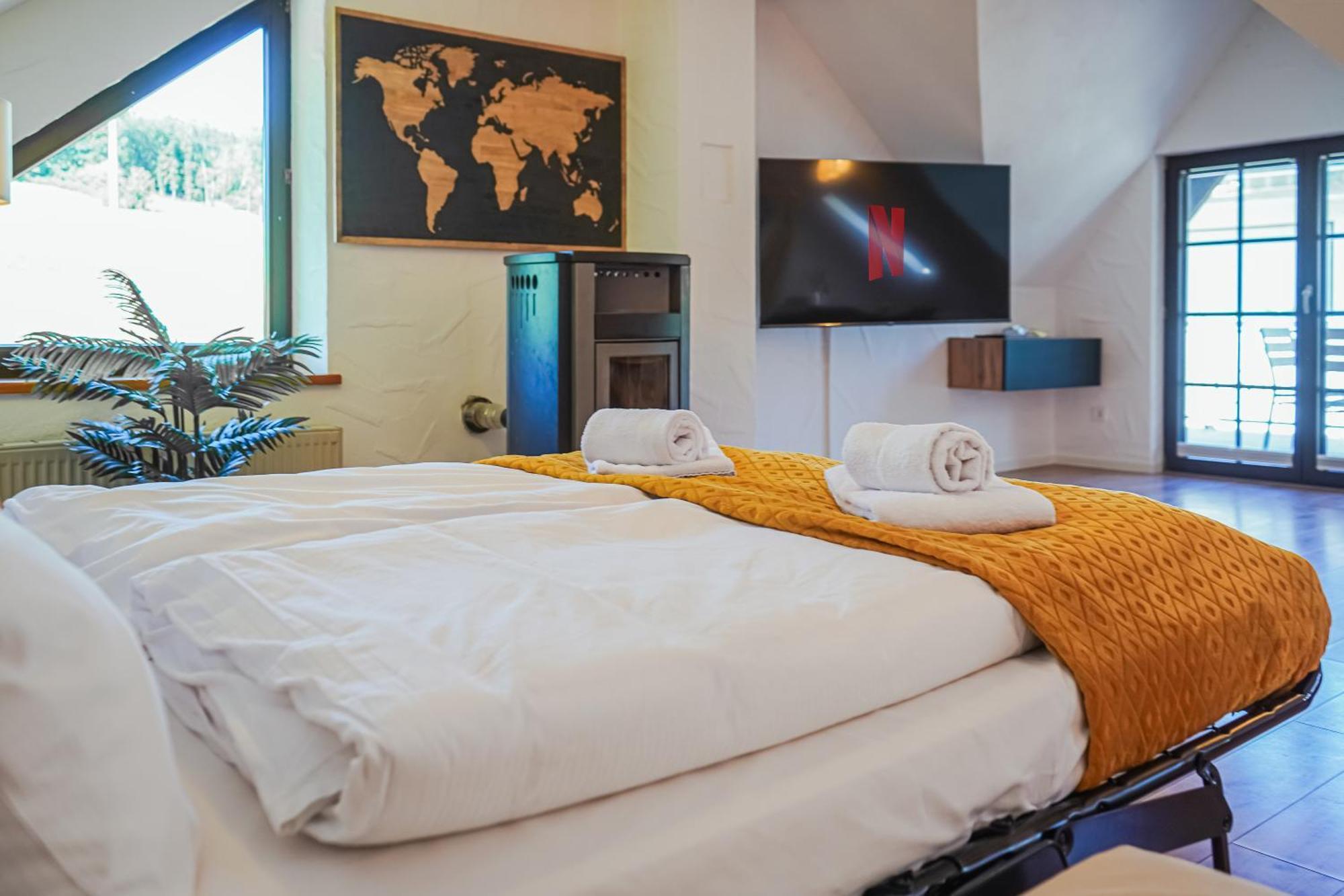 7Seas Boutique Ferienhaus Bostalsee - 2 Apartments Oder Ganzes Haus, Mit Sauna Нофельден Экстерьер фото