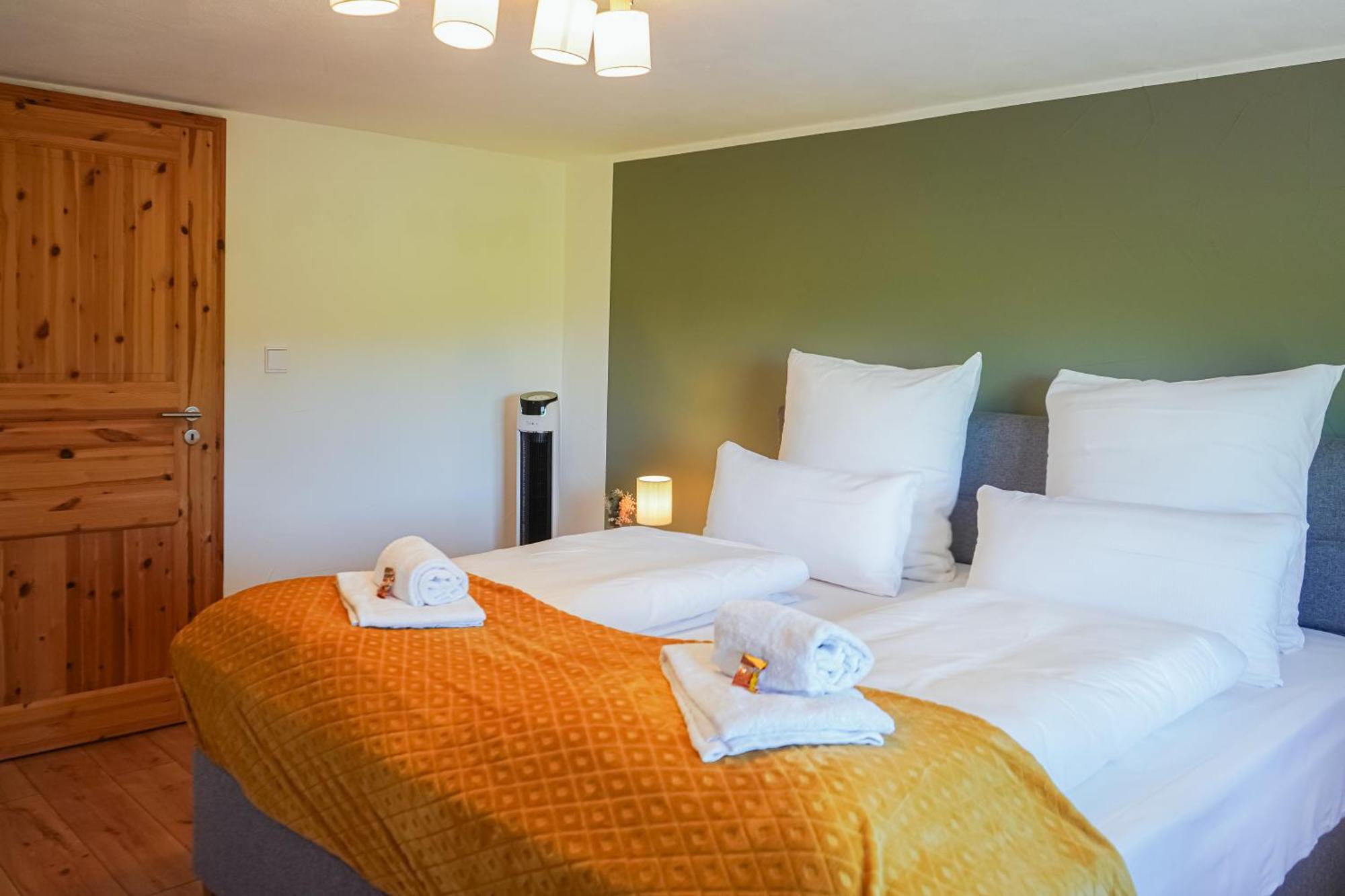 7Seas Boutique Ferienhaus Bostalsee - 2 Apartments Oder Ganzes Haus, Mit Sauna Нофельден Экстерьер фото
